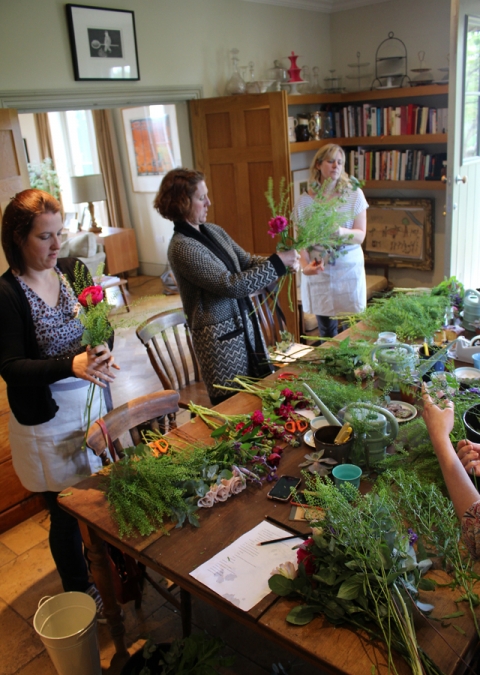 Hand-tied bouquet workshop upper lodge