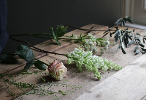 picking-flowers-hand-tied-wild-rubus