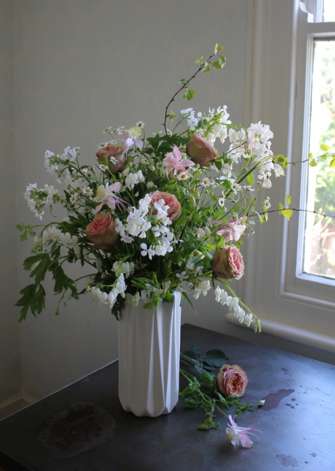 vase_arrangement_wild_rubus_a_quiet_style